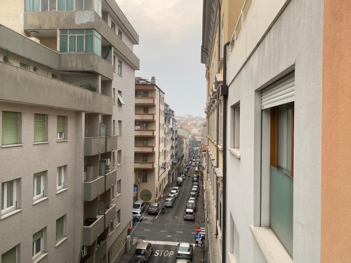 La Casa Di Giacomo Con Parcheggio Trieste Ngoại thất bức ảnh